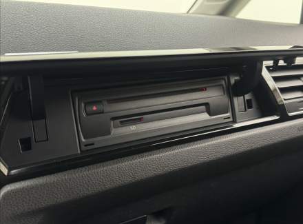 Volkswagen - Touran