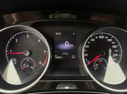 Volkswagen - Touran