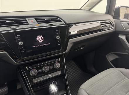 Volkswagen - Touran