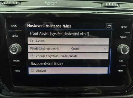 Volkswagen - Touran