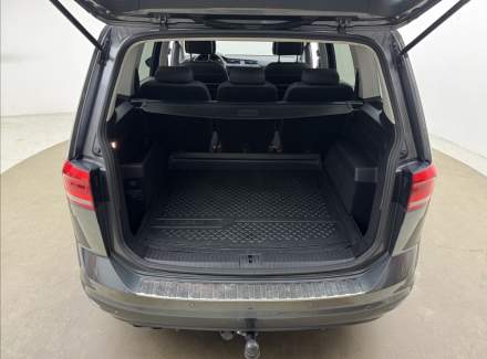 Volkswagen - Touran