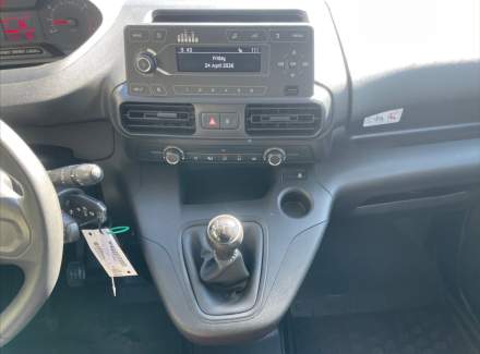 Peugeot - 1007