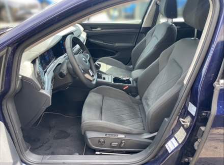 Volkswagen - Golf