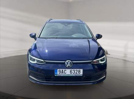 Volkswagen - Golf