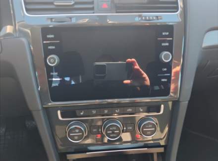 Volkswagen - Golf