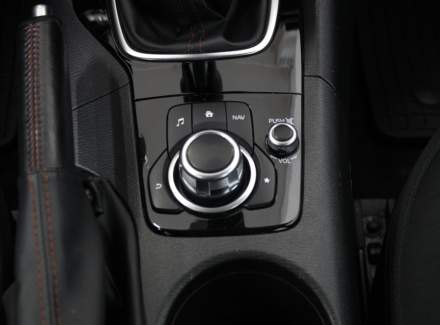Mazda - 3