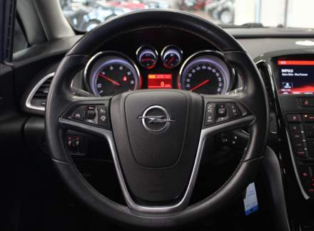 Opel - Astra