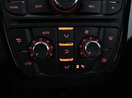 Opel - Astra