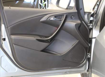 Opel - Astra