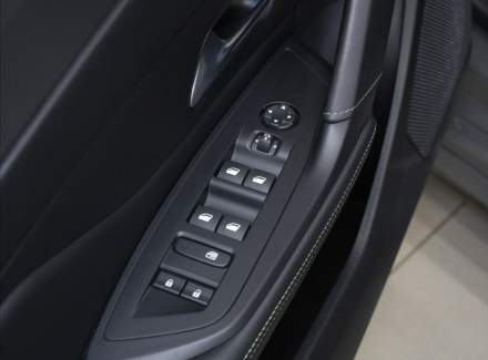 Peugeot - 308