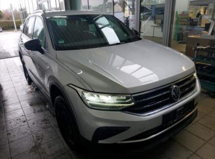 Volkswagen - Tiguan