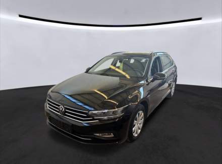 Volkswagen - Passat