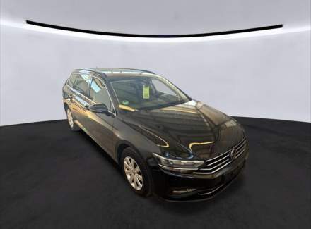 Volkswagen - Passat