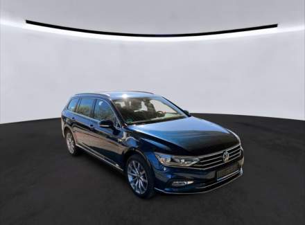 Volkswagen - Passat