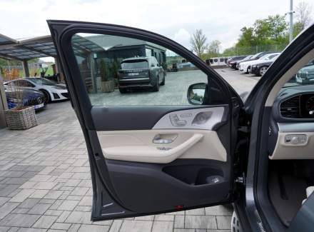 Mercedes-Benz - GLE