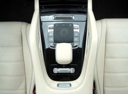 Mercedes-Benz - GLE