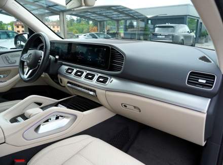 Mercedes-Benz - GLE