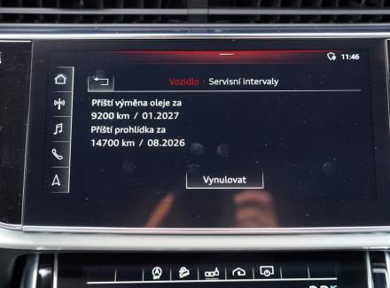 Audi - Q8