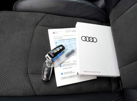 Audi - Q8
