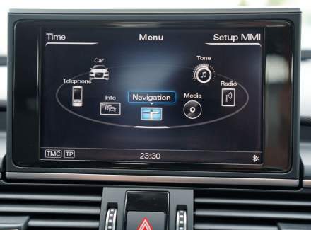 Audi - A6