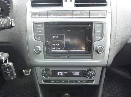 Volkswagen - Polo
