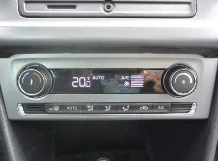 Volkswagen - Polo