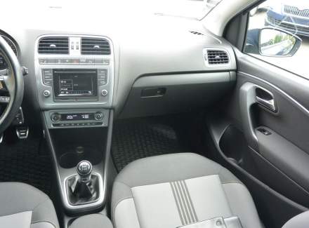 Volkswagen - Polo