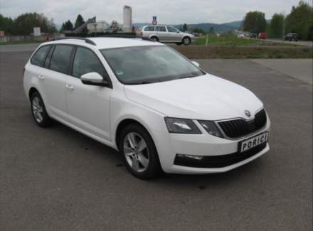 Škoda - Octavia