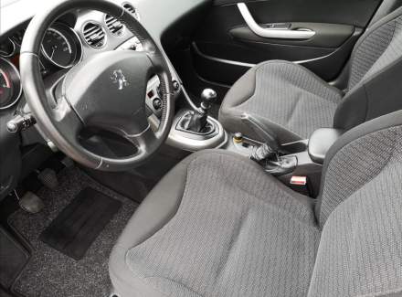 Peugeot - 308
