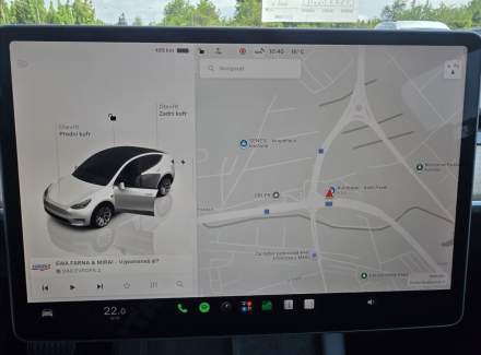 Tesla - Model Y