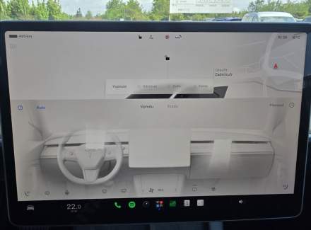Tesla - Model Y