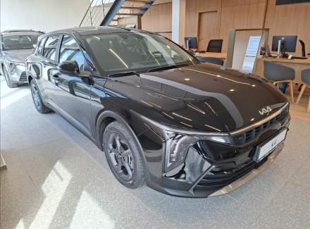 Kia - K4