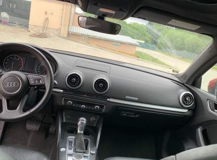 Audi - A3