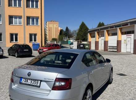 Škoda - Octavia