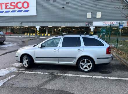 Škoda - Octavia