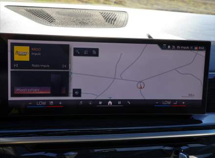 BMW - X7