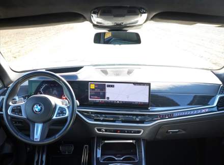 BMW - X7