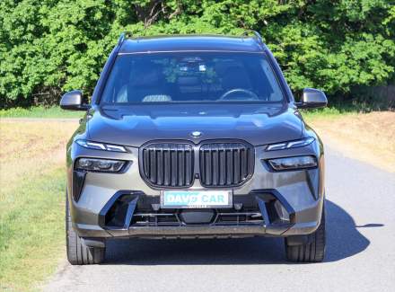 BMW - X7