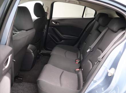 Mazda - 3