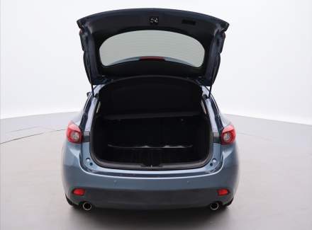Mazda - 3