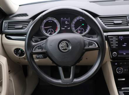 Škoda - Superb