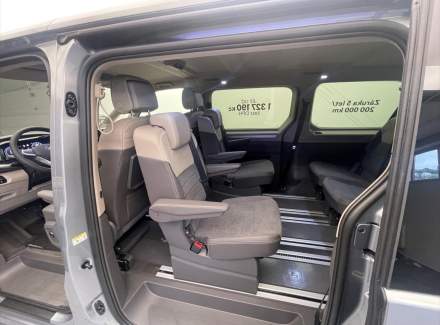 Volkswagen - Multivan