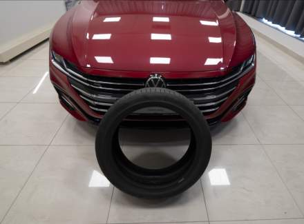 Volkswagen - Arteon