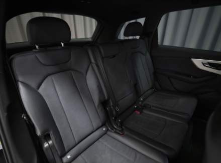 Audi - Q7