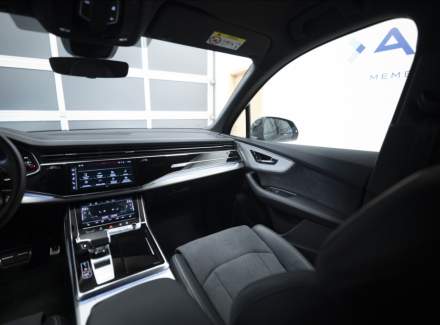 Audi - Q7