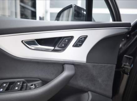 Audi - Q7
