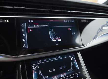 Audi - Q7