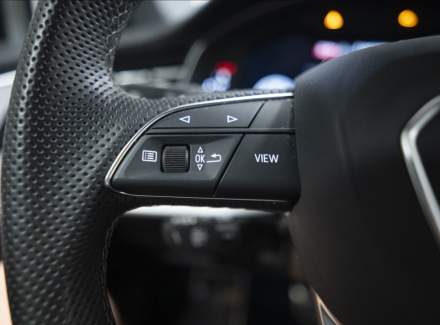 Audi - Q7