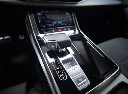 Audi - Q7