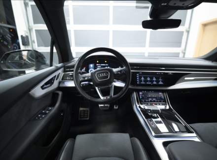 Audi - Q7